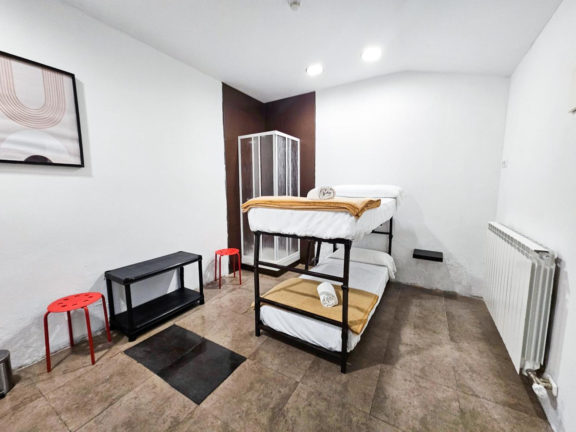 Hostel Backpacker Rio Ijuez Castiello de Jaca Exteriör bild