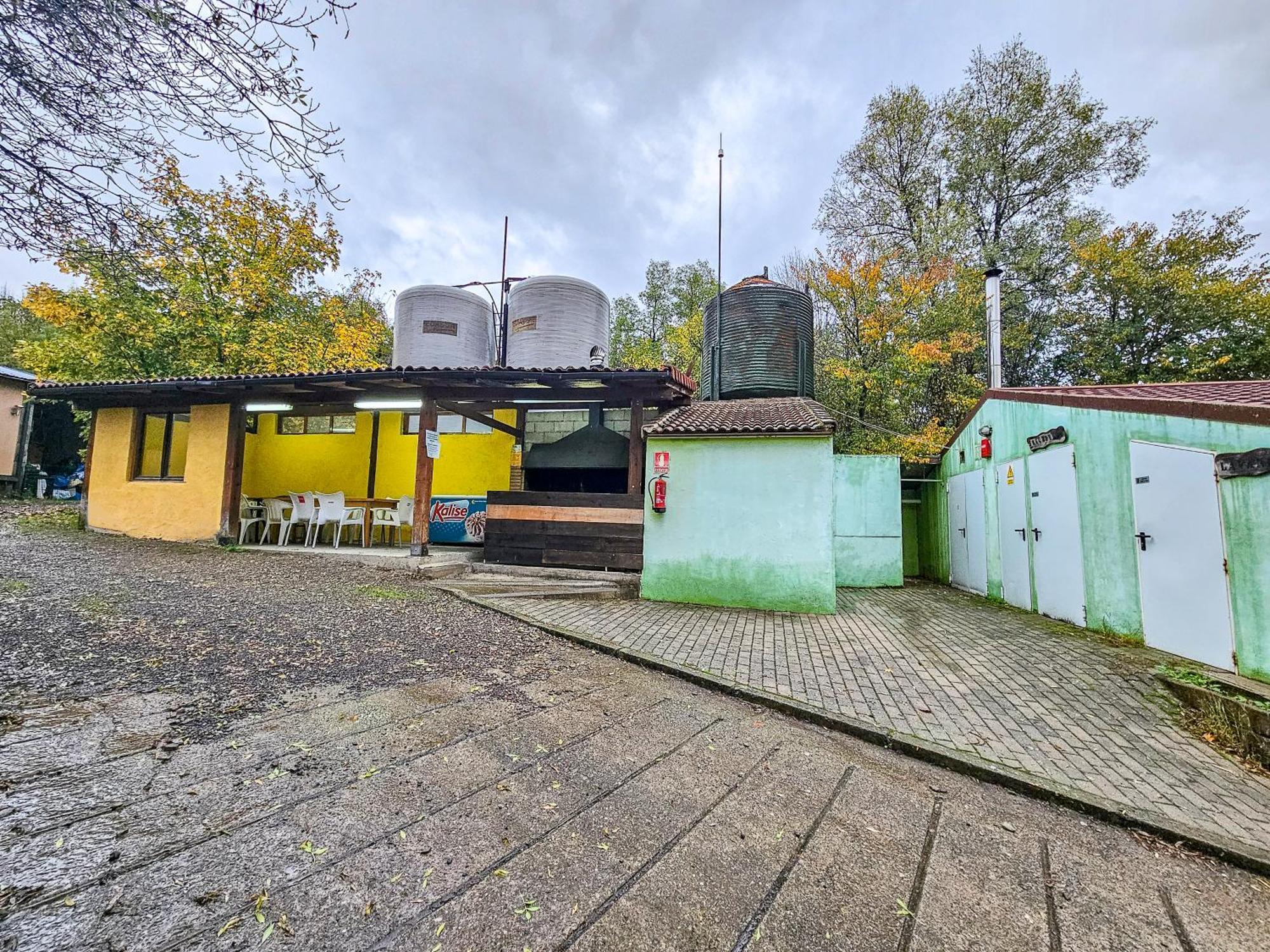 Hostel Backpacker Rio Ijuez Castiello de Jaca Exteriör bild