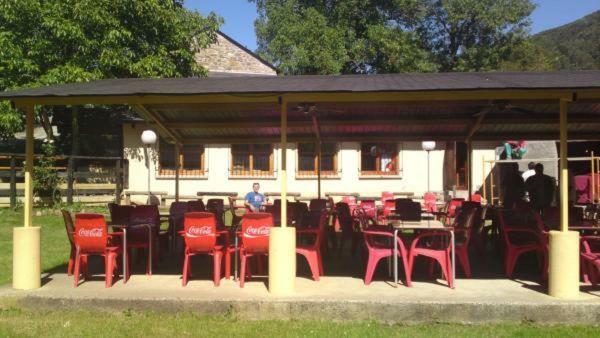 Hostel Backpacker Rio Ijuez Castiello de Jaca Exteriör bild
